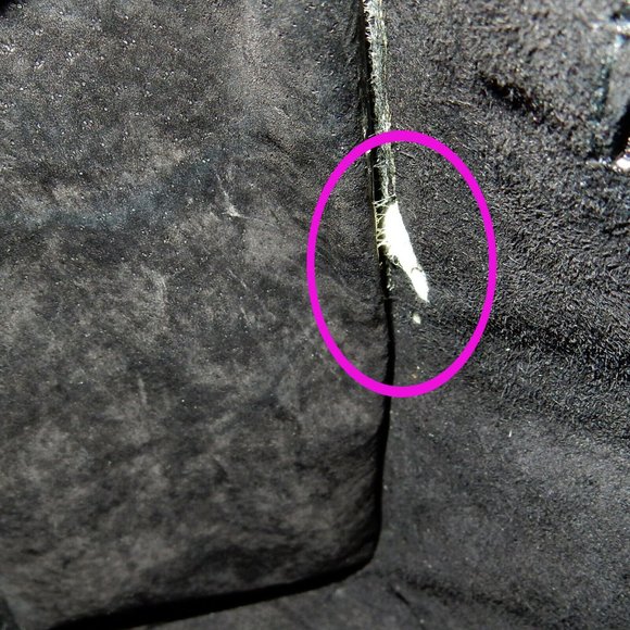 Versace Gold Medusa Leather Hand bag! Stunning! - Picture 13 of 13